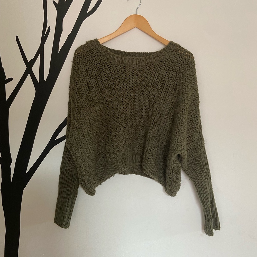 Charlotte Russe Sweater - Picture 1 of 4